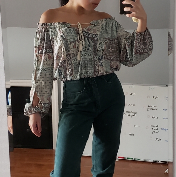 Japna Tops - Cinched Waist Off The Shoulder Crop Top
